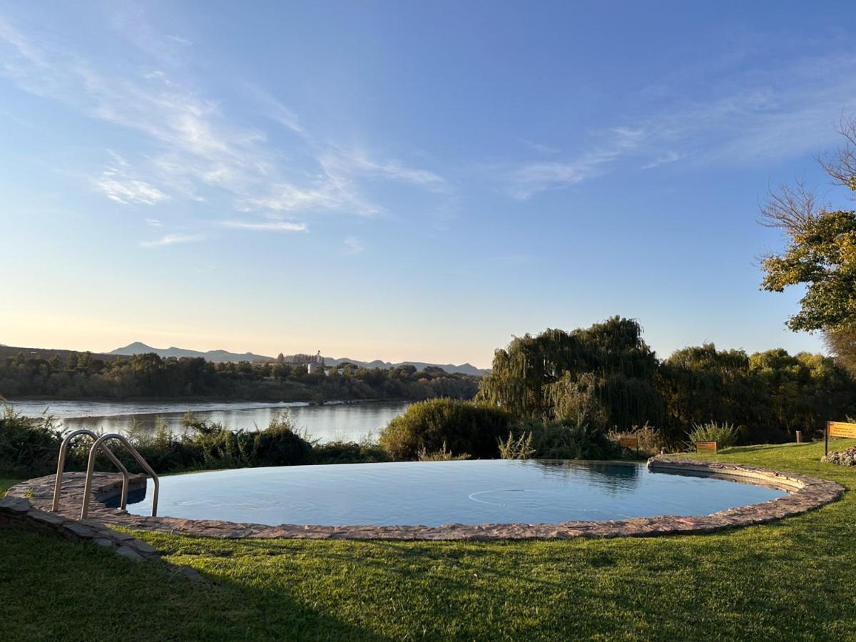 Tzamenkomst River Lodge Colesberg Exterior photo